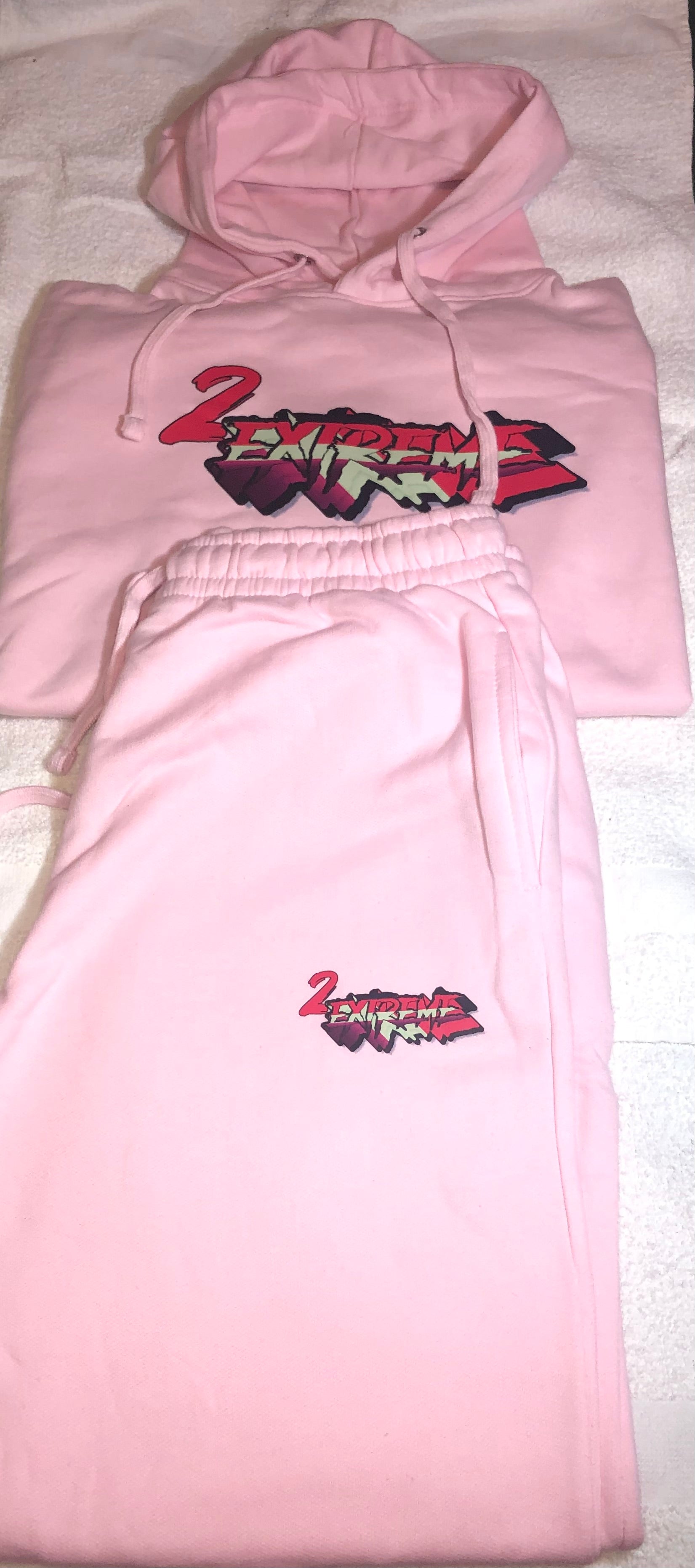 2EXTREME-Pink Sweat Suit