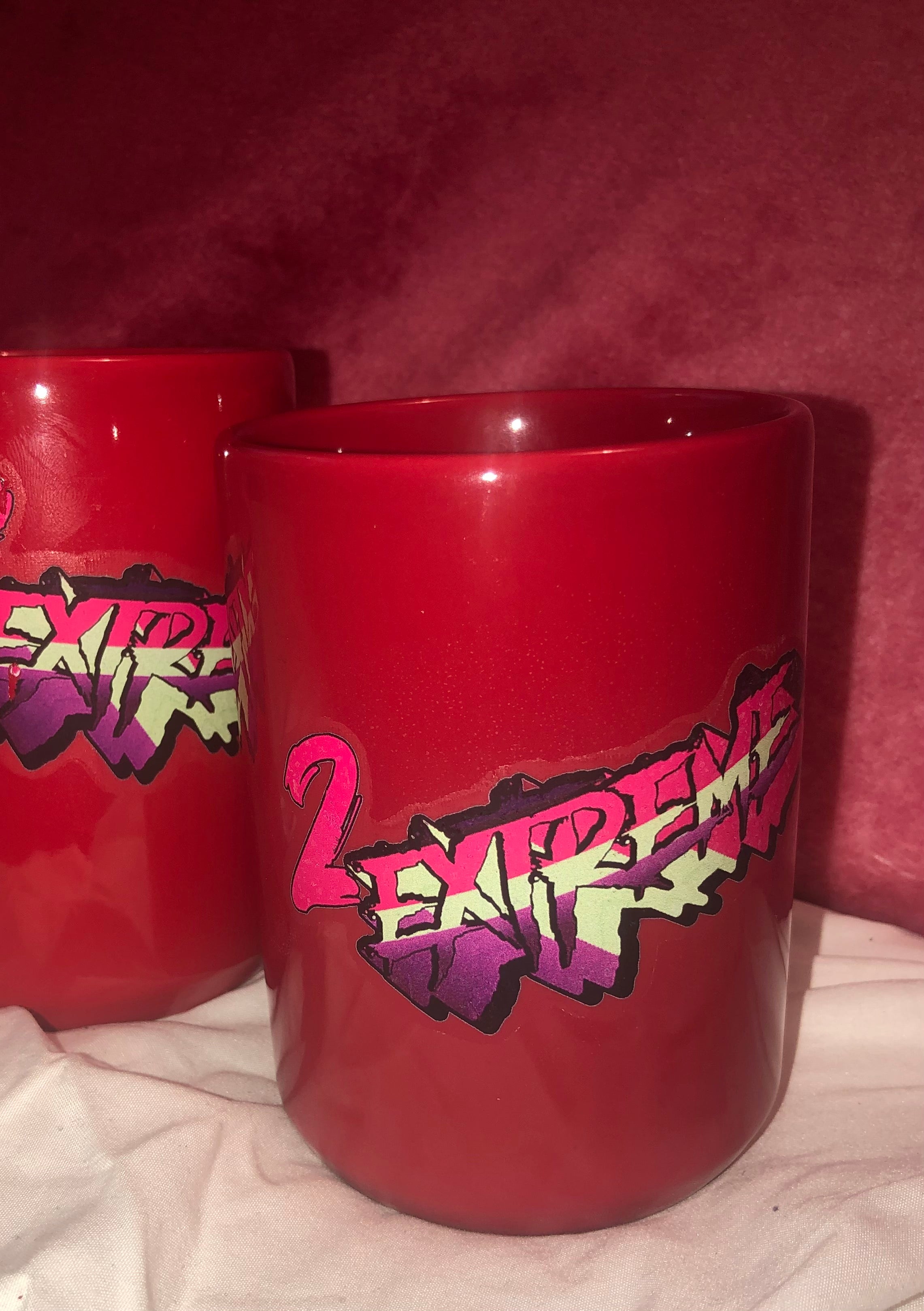 2Extreme- Red mugs