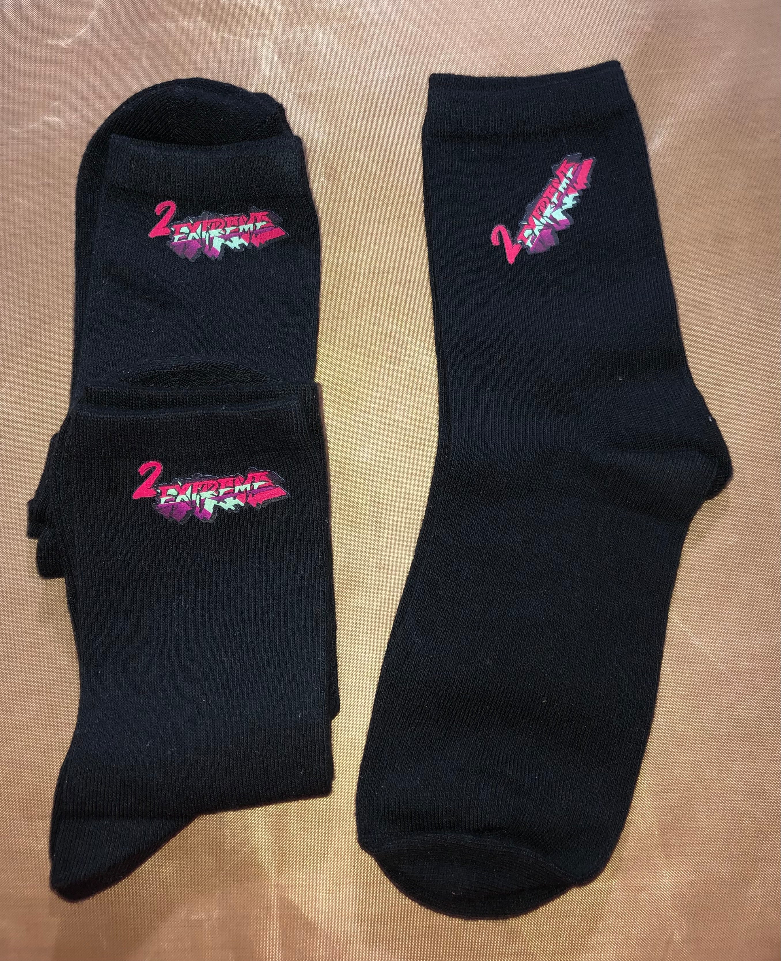 2Extreme-Black Socks