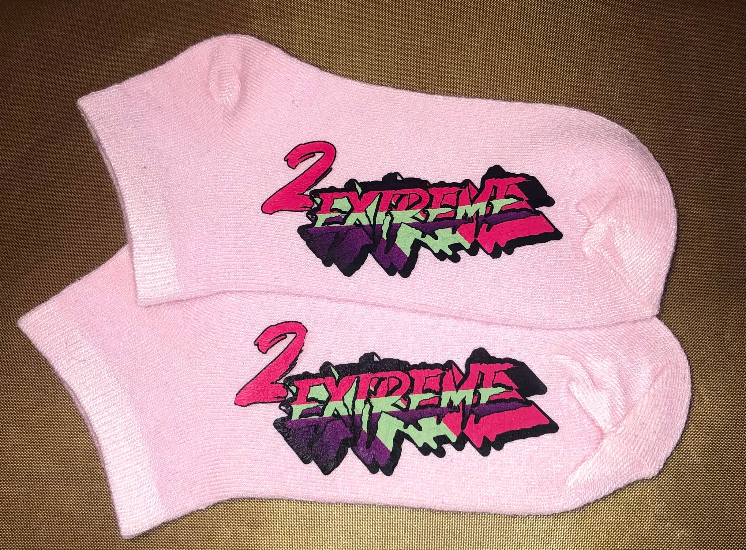 2Extreme-Pink Socks